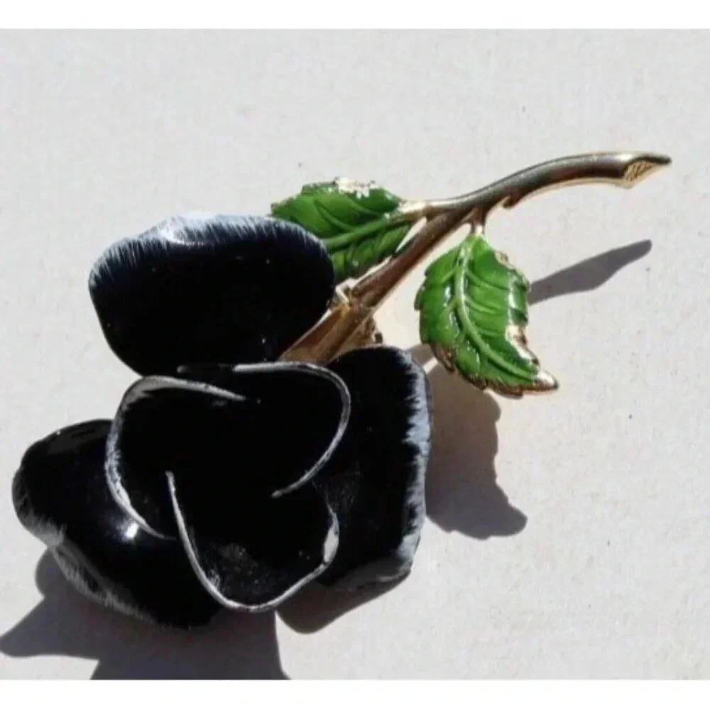 Vintage Black Gold Retro Flower Black Rose Costume Brooch Pin Jewelry